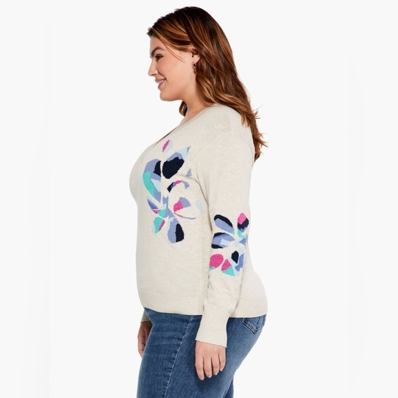 NIC+ZOE Cream V-Neck Sweater with Multicolor Floral Accents - Picture 5 of 9